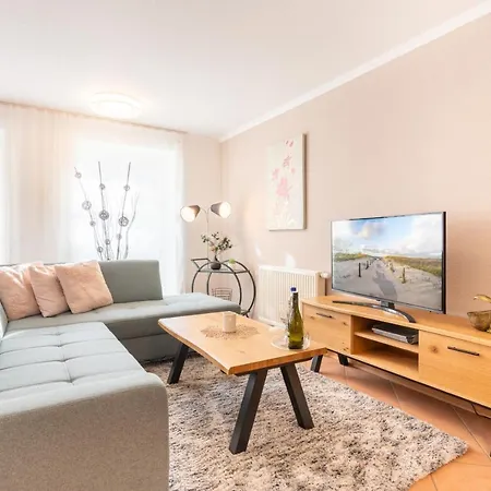 Komplett Neu Ausgestattete Fuer 2 Personen - Mit Boxspringbett, Zwei Flat-tvs Und Parkplatz Dom wakacyjny *