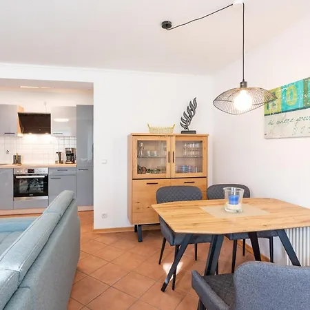 Komplett Neu Ausgestattete Fuer 2 Personen - Mit Boxspringbett, Zwei Flat-tvs Und Parkplatz * Heringsdorf