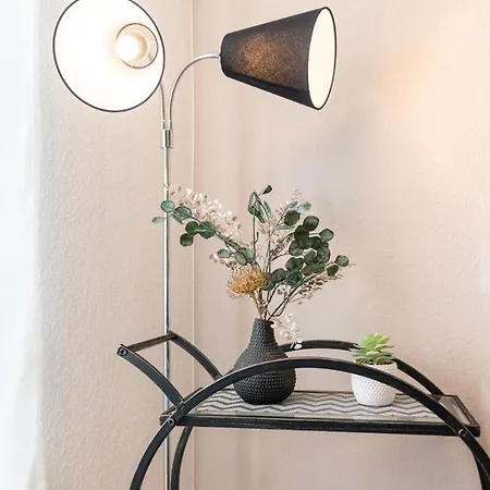 Dom wakacyjny Komplett Neu Ausgestattete Fuer 2 Personen - Mit Boxspringbett, Zwei Flat-tvs Und Parkplatz Heringsdorf